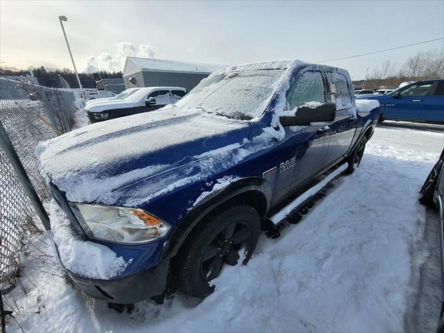 2016 RAM 1500 SLT