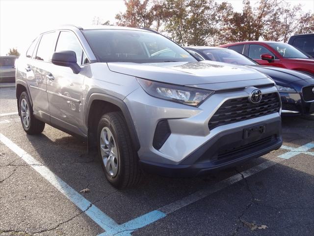 2020 Toyota RAV4 LE