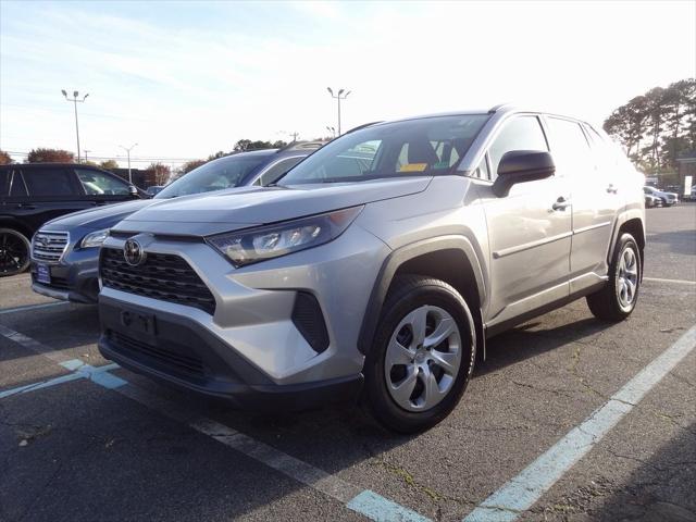 2020 Toyota RAV4 LE