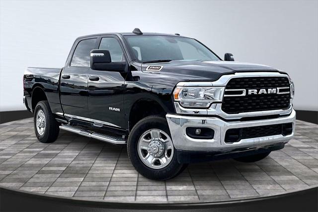 2024 RAM 2500 Big Horn Crew Cab 4x4 64 Box 2024 RAM 2500 Big Horn Crew Cab 4x4 64 Box