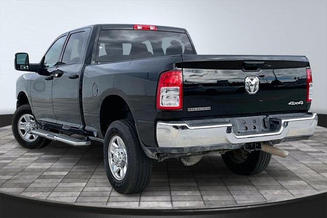 2024 RAM 2500 Big Horn Crew Cab 4x4 64 Box 2024 RAM 2500 Big Horn Crew Cab 4x4 64 Box