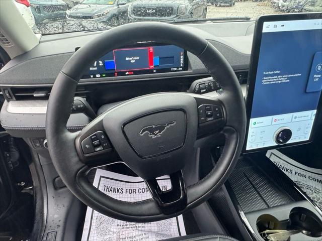 2021 Ford Mustang Mach-E Select 2021 Ford Mustang Mach-E Select