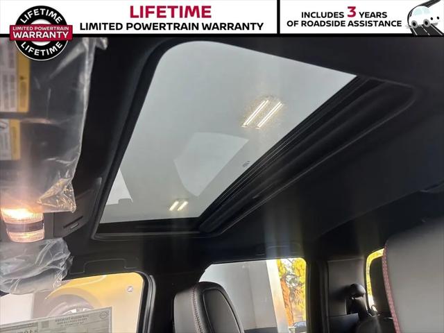 2026 Nissan Frontier Crew Cab PRO-4X 4x4