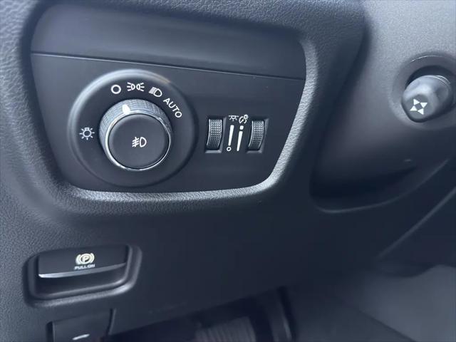 2025 Jeep Grand Cherokee L Overland 4x4