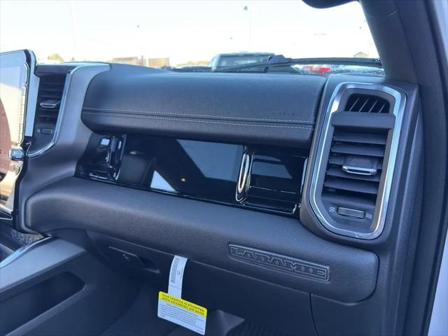 2026 Ram 1500 Laramie Crew Cab 4x4 5'7" Box
