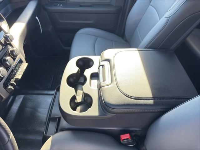 2026 Ram 3500 Tradesman Crew Cab 4x4 8' Box
