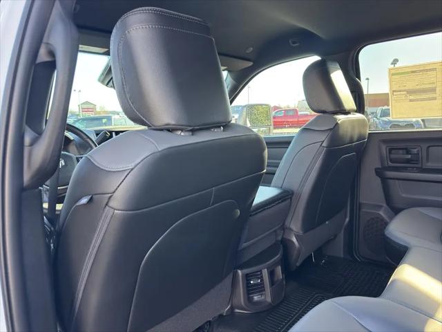 2026 Ram 3500 Tradesman Crew Cab 4x4 8' Box