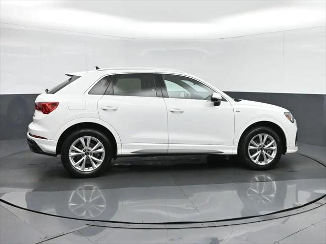2023 Audi Q3 Premium 45 TFSI S line quattro Tiptronic