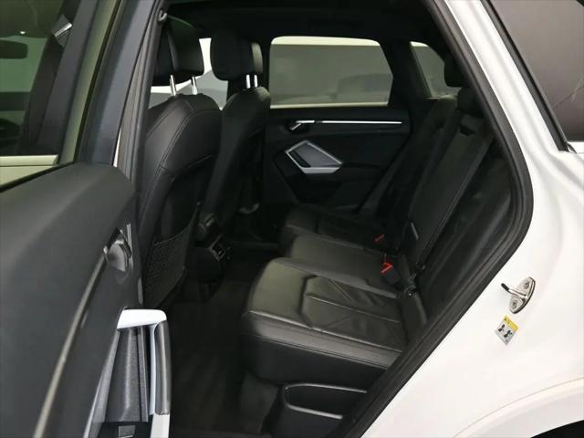 2023 Audi Q3 Premium 45 TFSI S line quattro Tiptronic