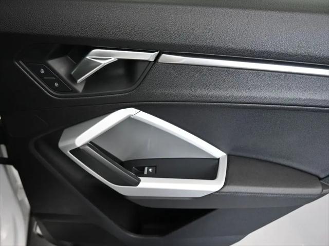 2023 Audi Q3 Premium 45 TFSI S line quattro Tiptronic
