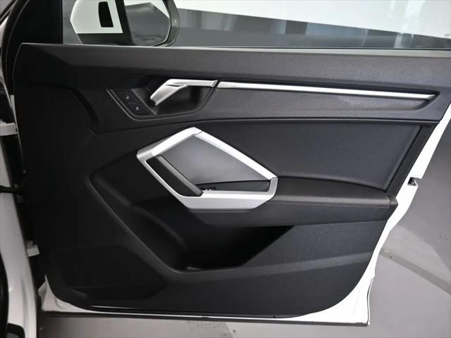2023 Audi Q3 Premium 45 TFSI S line quattro Tiptronic