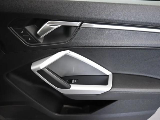 2023 Audi Q3 Premium 45 TFSI S line quattro Tiptronic