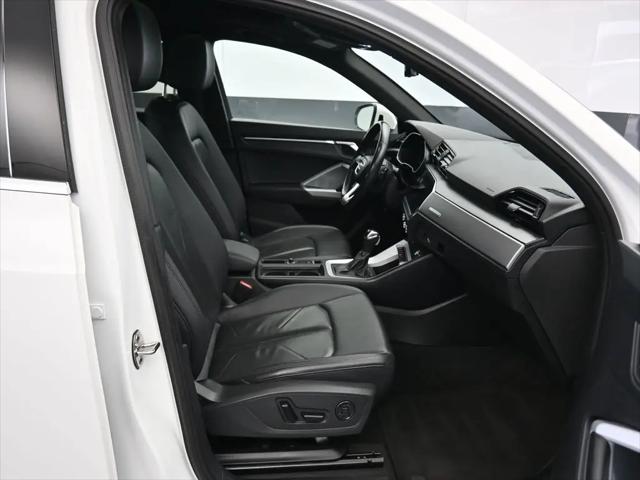 2023 Audi Q3 Premium 45 TFSI S line quattro Tiptronic