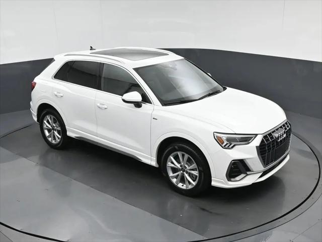 2023 Audi Q3 Premium 45 TFSI S line quattro Tiptronic