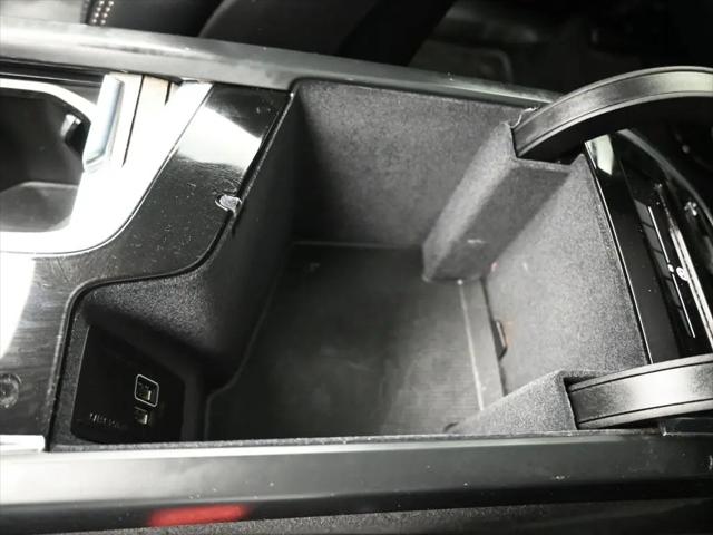 2021 Volvo XC90 T6 Inscription 6 Passenger