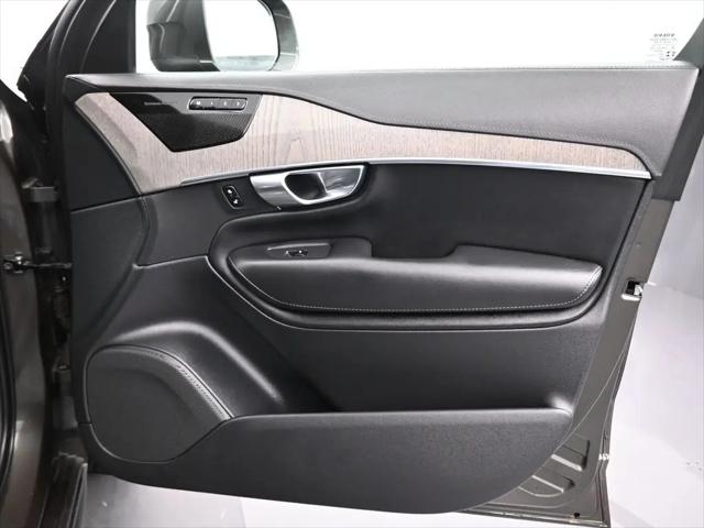 2021 Volvo XC90 T6 Inscription 6 Passenger
