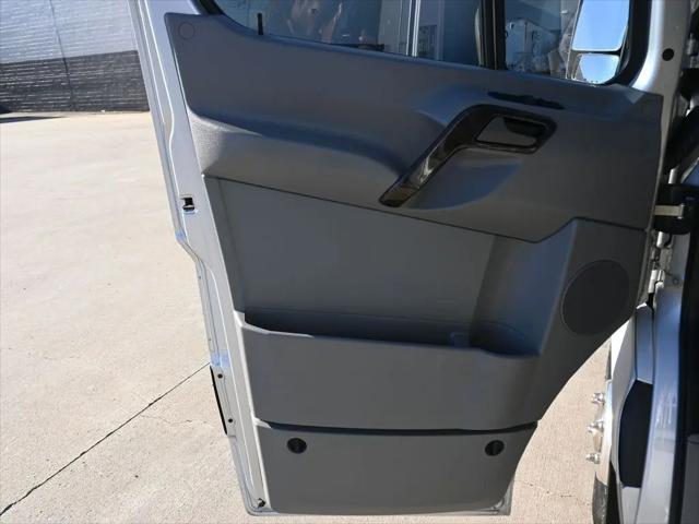 2014 Mercedes-Benz Sprinter 3500 High  Roof