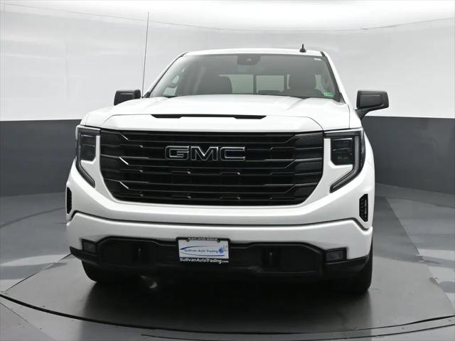 2022 GMC Sierra 1500 4WD Crew Cab Short Box Elevation