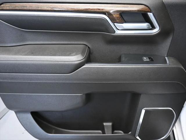 2022 GMC Sierra 1500 4WD Crew Cab Short Box Elevation