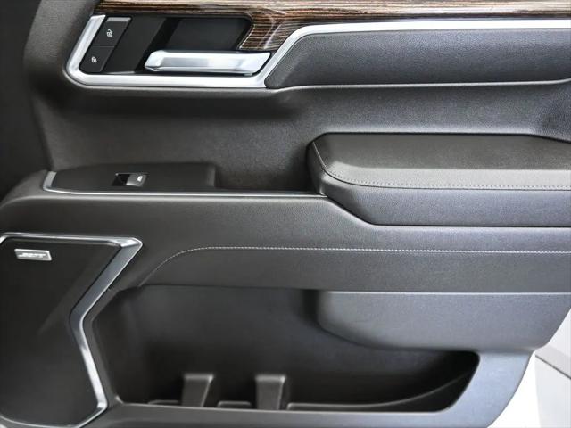 2022 GMC Sierra 1500 4WD Crew Cab Short Box Elevation