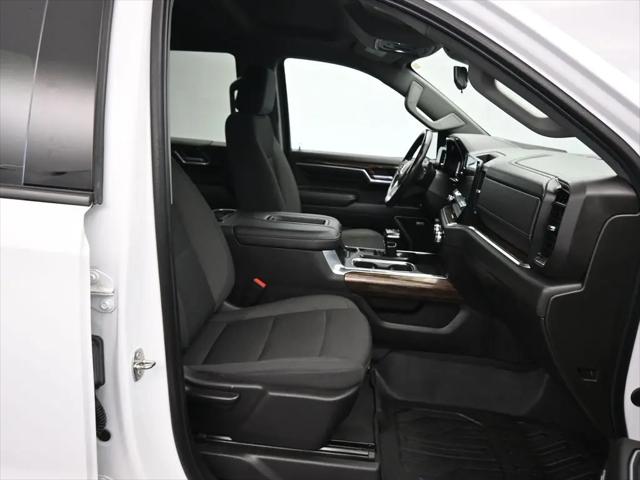 2022 GMC Sierra 1500 4WD Crew Cab Short Box Elevation