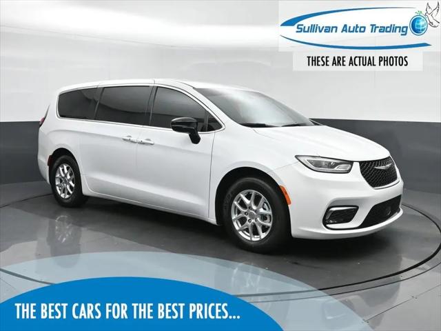 2024 Chrysler Pacifica Touring for sale in Norfolk, VA