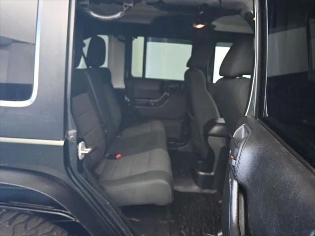 2012 Jeep Wrangler Unlimited Sahara
