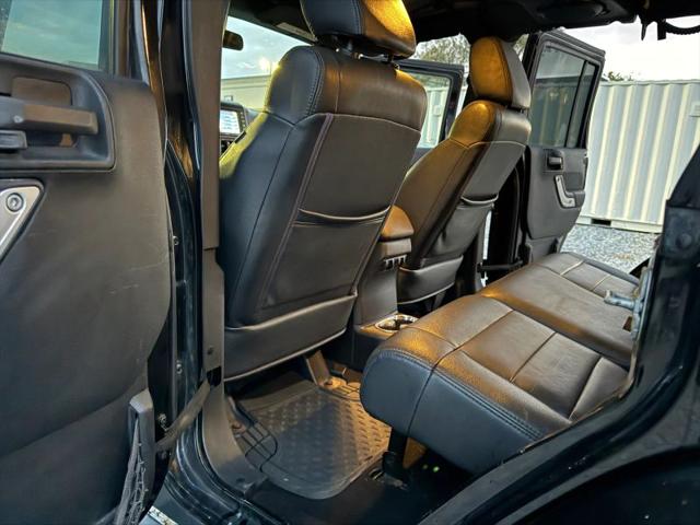 2012 Jeep Wrangler Unlimited Sahara