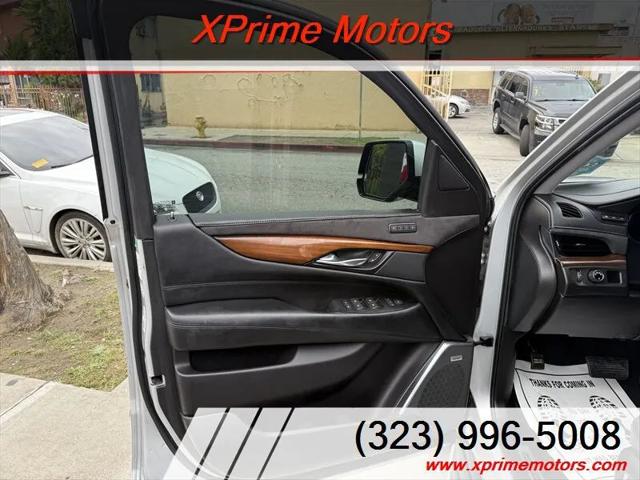 2018 Cadillac Escalade Luxury