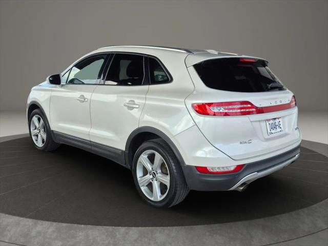 2015 Lincoln MKC Base