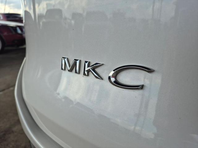 2015 Lincoln MKC Base