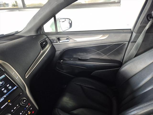 2015 Lincoln MKC Base
