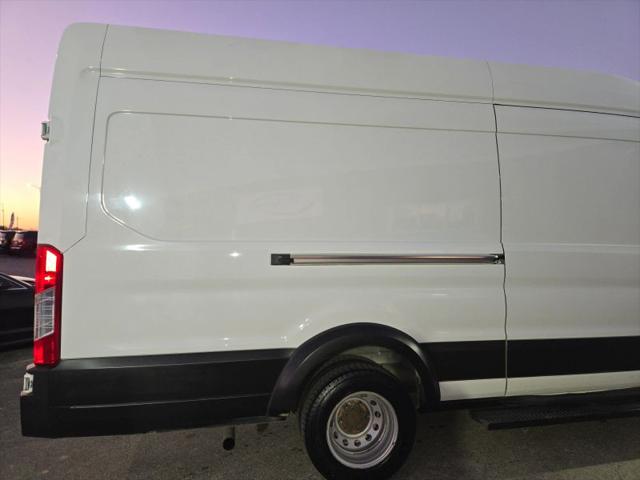 2021 Ford Transit Cargo Van Extended Length w/10 360-lb GVWR