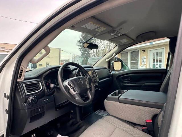 2017 Nissan Titan S