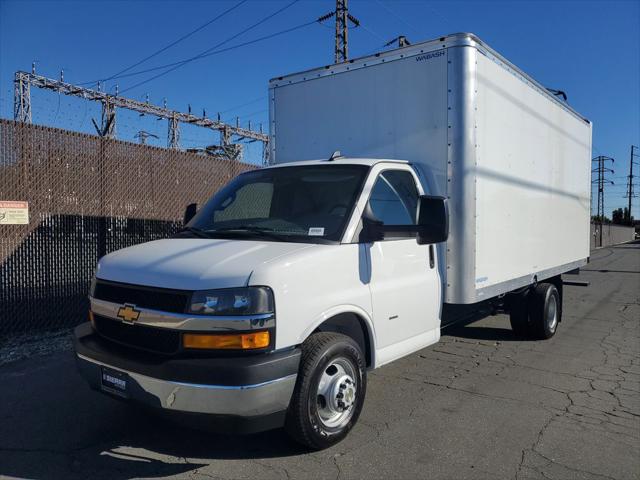 2025 Chevrolet Express Cutaway Work Van