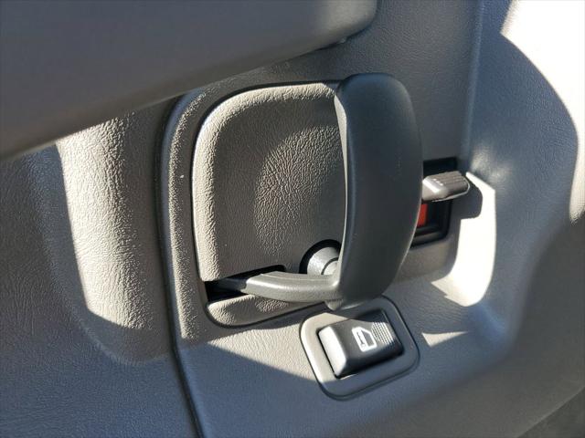 2025 Chevrolet Express Cutaway Work Van