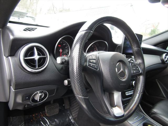 2019 Mercedes-Benz CLA 4MATIC