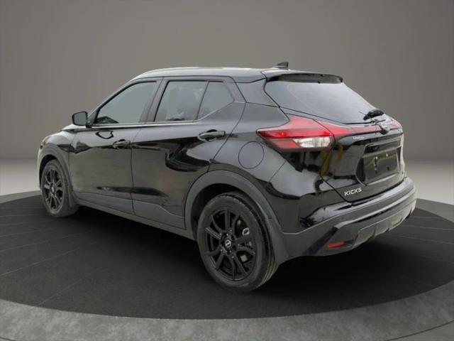 2022 Nissan Kicks SV Xtronic CVT
