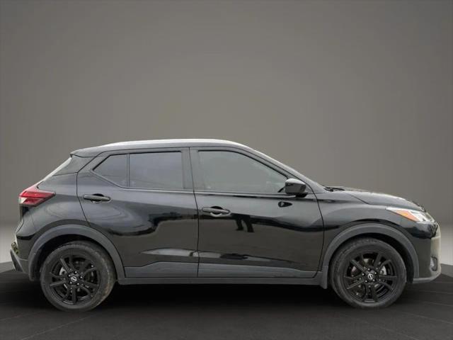2022 Nissan Kicks SV Xtronic CVT
