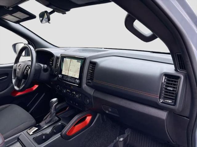 2024 Nissan Frontier Crew Cab PRO-4X 4x4
