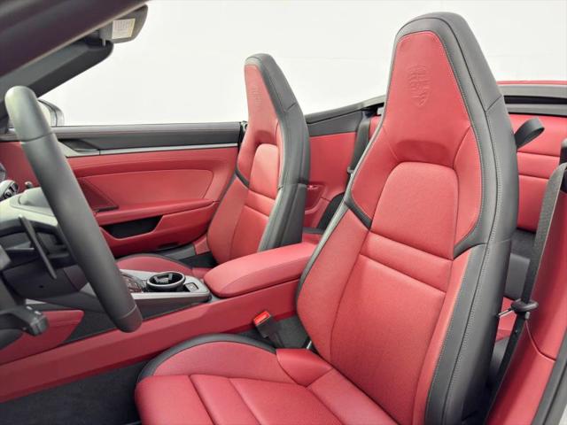 2025 Porsche 911 Carrera Cabriolet