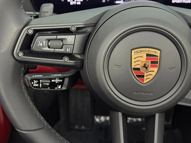 2025 Porsche 911 Carrera Cabriolet