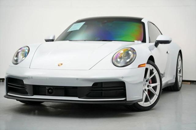 2025 Porsche 911 Carrera