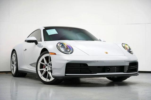 2025 Porsche 911 Carrera