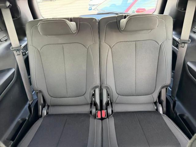 2025 Jeep Grand Cherokee L Laredo X 4x2