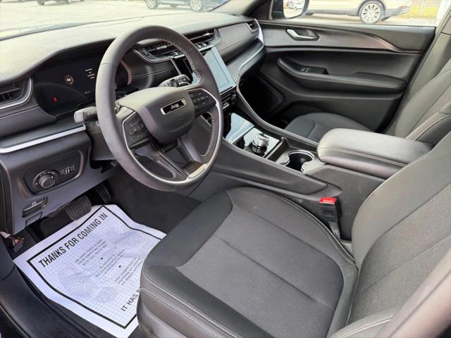 2025 Jeep Grand Cherokee L Laredo X 4x2