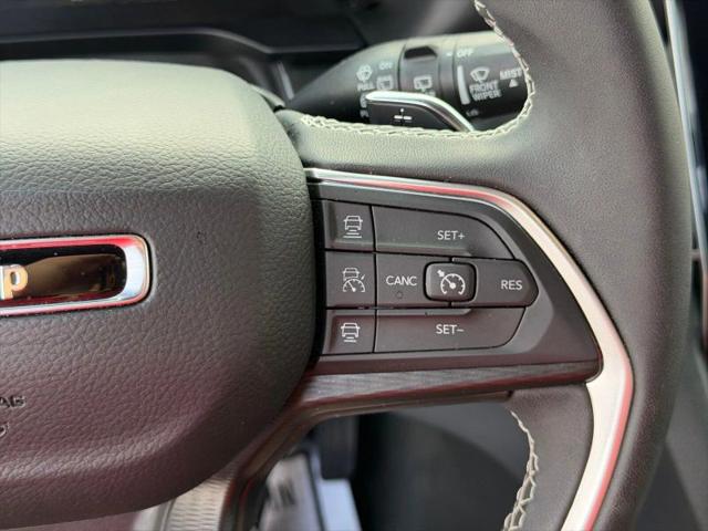 2025 Jeep Grand Cherokee L Laredo X 4x2