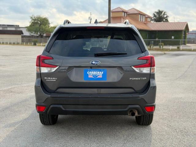 2023 Subaru Forester Premium