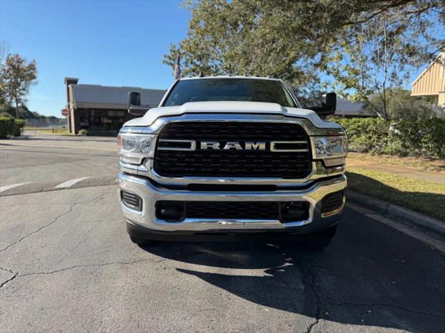 2022 Ram 3500 Big Horn Crew Cab 4x4 8' Box