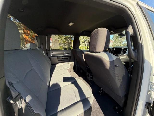 2022 Ram 3500 Big Horn Crew Cab 4x4 8' Box